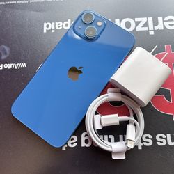 Factory Unlocked Apple iPhone 13 128gb, Sold with warranty 