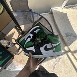 Lucky Green Jordan 1🍀 Size 10.5 8.5/10