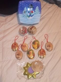 Vintage 12 Piece Ornament Setup Old Made Santa Beautiful Condition Ready For Your Family To Enjoy