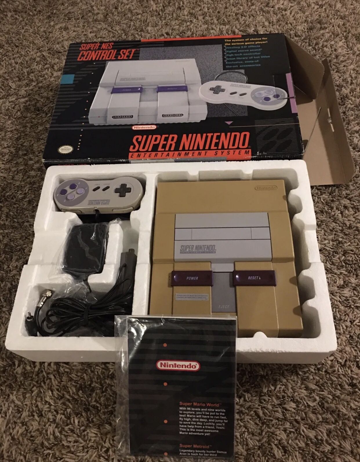 Super Nintendo - SNES with The Box And Manual Matching System Serial Number 