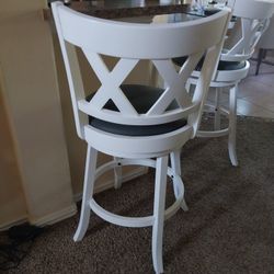 2 Bar Stools White Special 