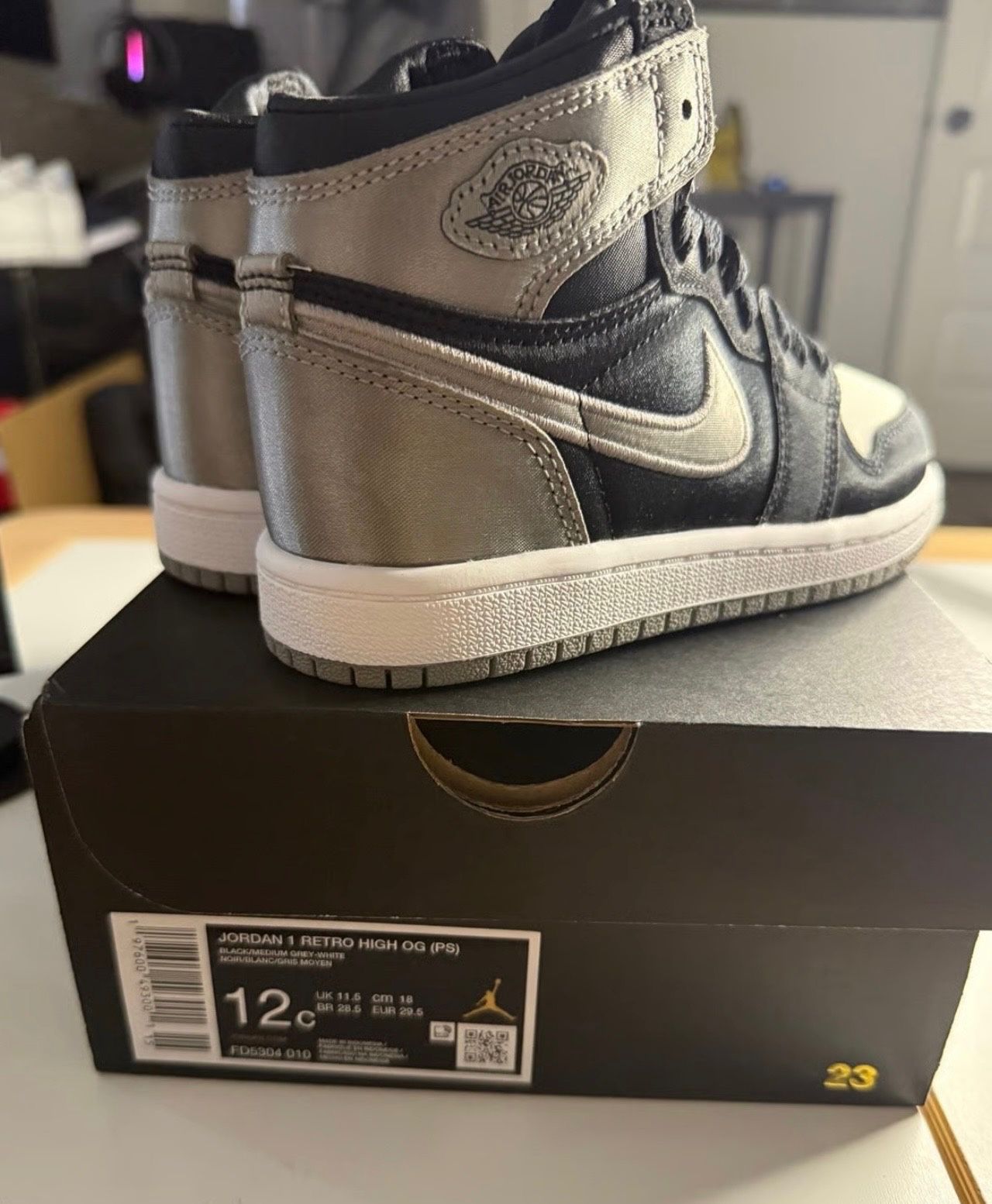 Jordan Retro High Og 12C