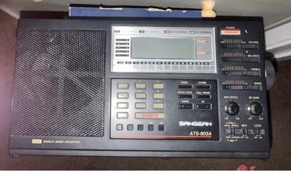 Sangean ATS-803A PLL World Band Receiver