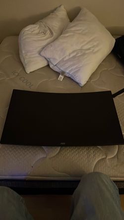 AOC curved gaming monitor 1080p