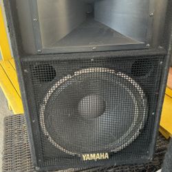 YAMAHA Speakers  $200 EACH 