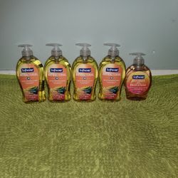4 Hand Soap 11.25 Odor Neutralizing/1 Hand Soap 7.5oz Juicy Peach
