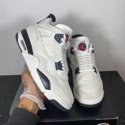 Size 9.5 - Jordan 4 “Flightclub”