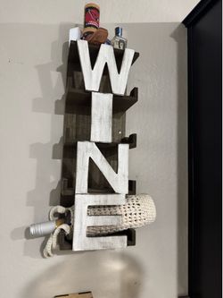 Wine holder
