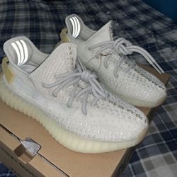 Adidas Yeezy Boost 350 V2 Light