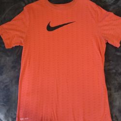 Nike Dri-Fit T-shirt 