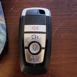 Ford Mustang (2017-2020) OEM 4 Button Key Fob M3N-A2C931426