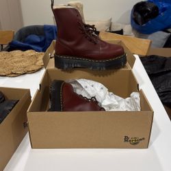 Dr Martens Boots