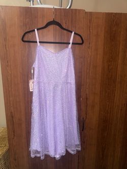 Party dress size Large (New)