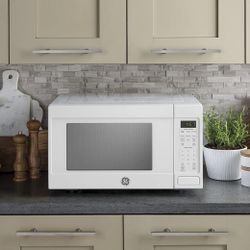 GE JES1657DMWW Microwave Oven 
