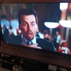 75" Smart TV 4K + Stand 