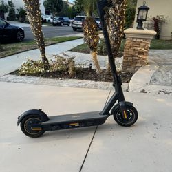Ninebot Kick scooter Max G30P