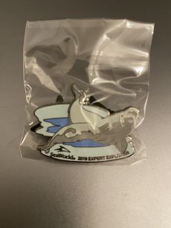 Seaworld 2019 pin beluga whale  Brand new Orca Amusement Park Collectible 