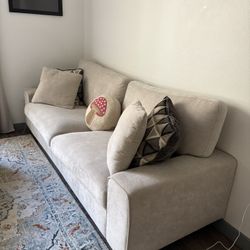 Mint Condition Couch 