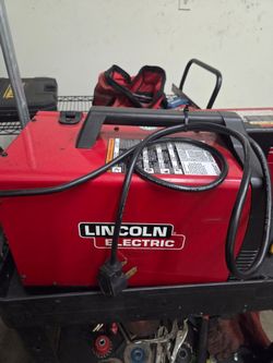 Lincoln electric welding machine