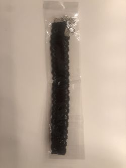 A laced black choker