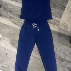 Figs Xs Blouse Xs/p Pants 