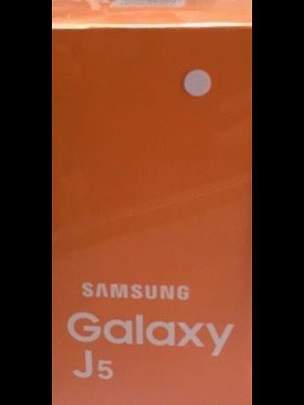 Cell phone Samsung Galaxy J5 16GB Unlocked teléfono celular Desbloqueado