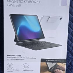 ESR iPad Air 13 Inch Case Keyboard (M3/M2, 2025/2024), Easy-Set Magnetic Stand,