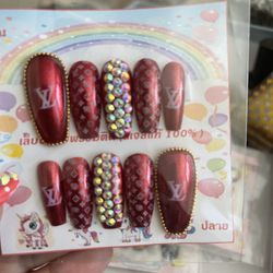 Beautiful Nails 