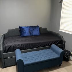 Litera Y Banca Con Storage Twin  ( Bunk Bed Twin & Bench  Whit Storage  $ 100 Dls ) 