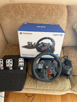 Logitech G29 Driving Force Wheel + stick