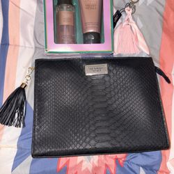 VS Victorias Secret Set BNWT