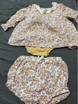 baby yellow outfit