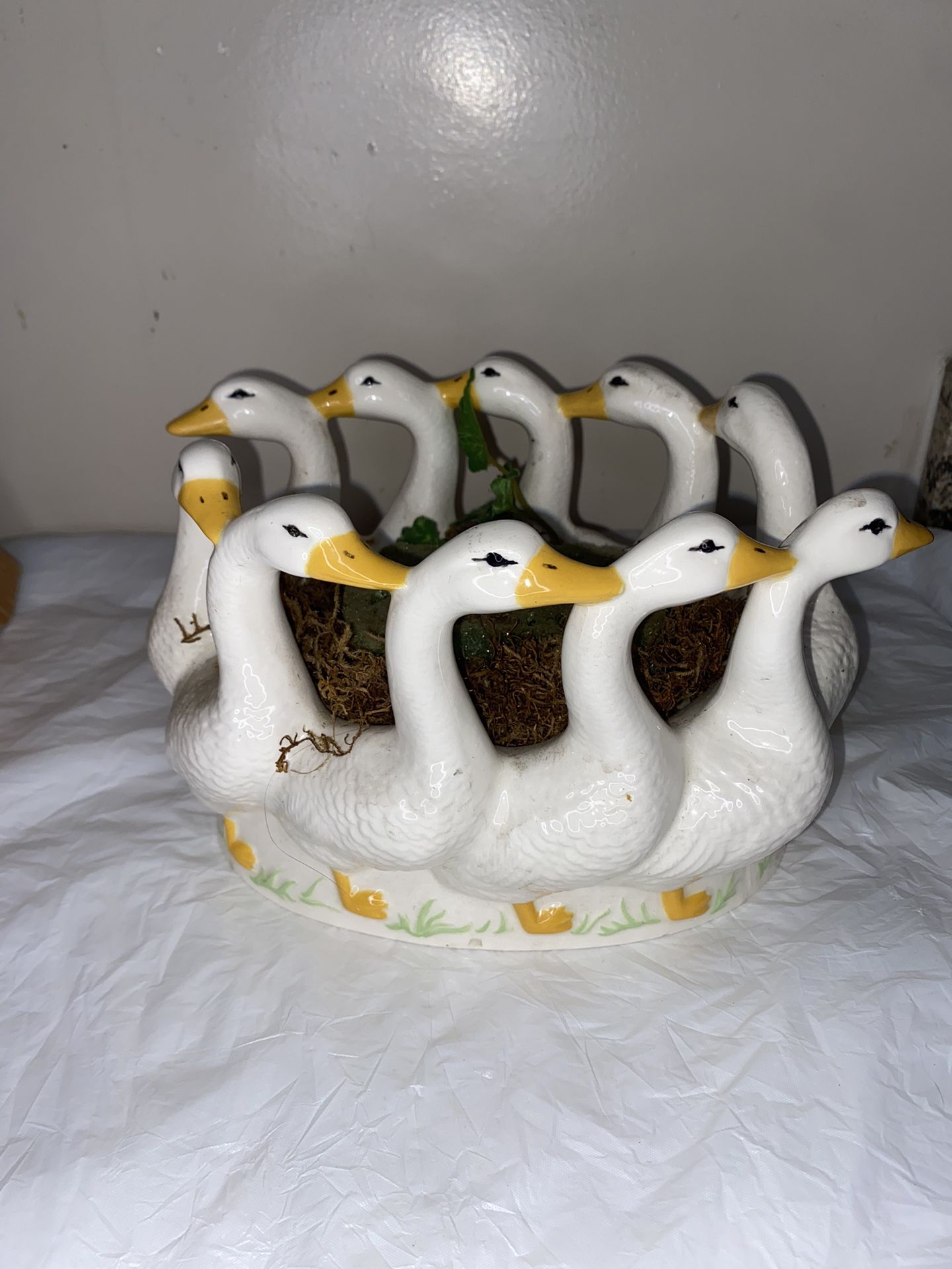 Vintage Holland Mold Gaggle of Geese Center Piece Bowl. Hand Painted