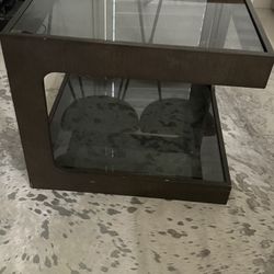 Side Table Wood With Glass 
