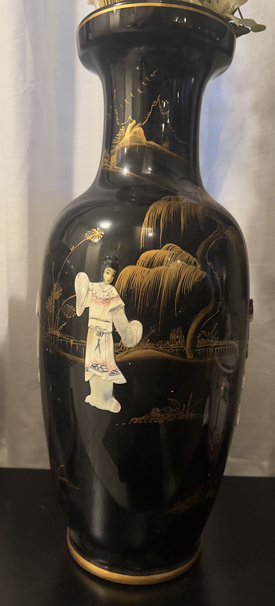 Oriental Vase With Mother Of Pearl