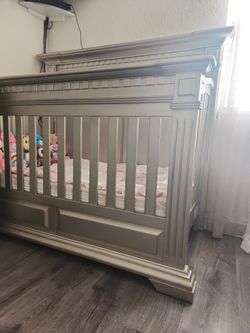 Delta Crib