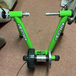 Kinetic by Kurt Road Machine Smart Bike Trainer