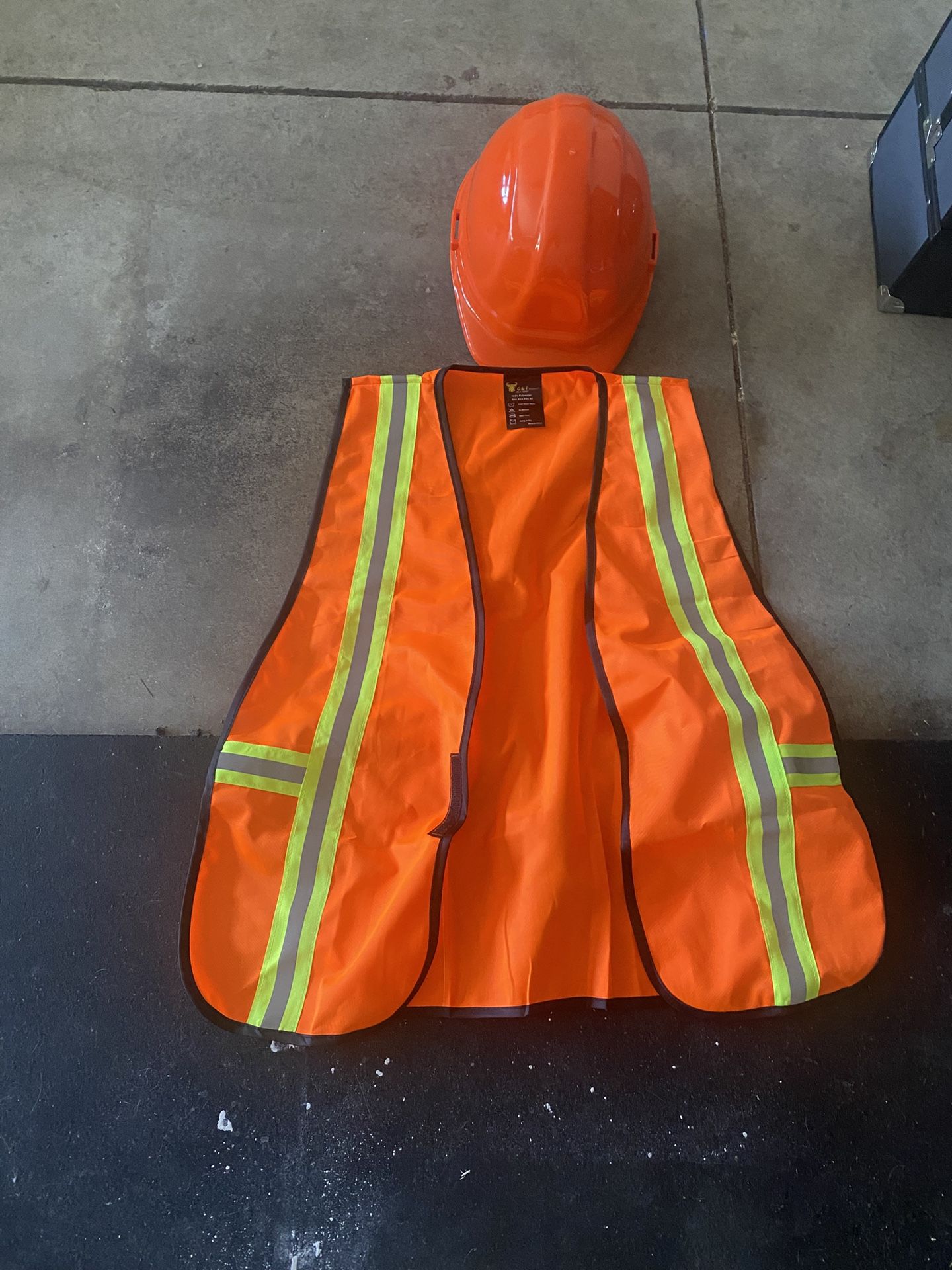 Adult Hard Hat And Vest