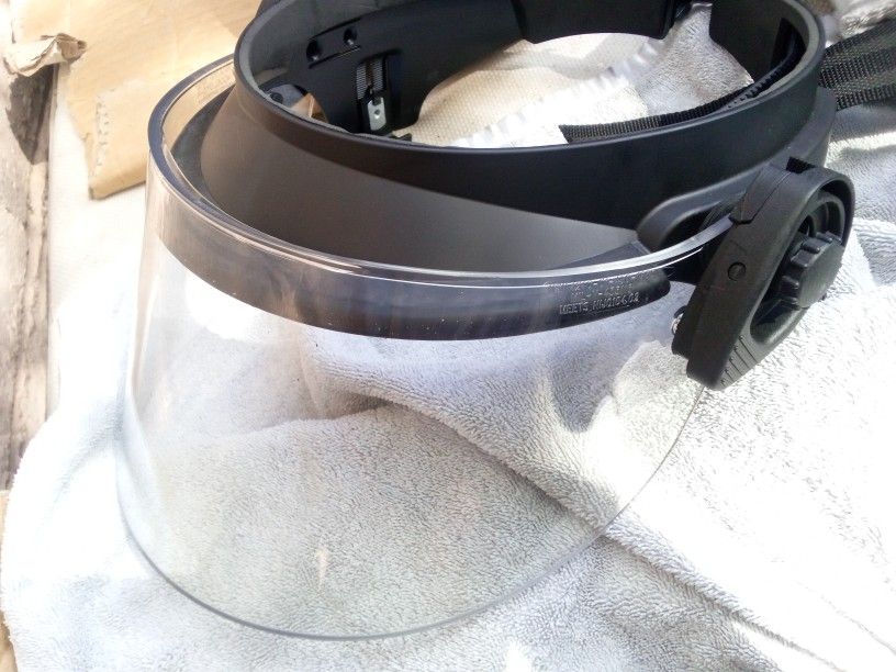 Paulson Model DK5-H Universal Face Mask