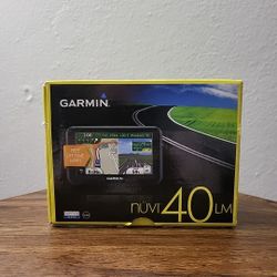 Garmin Nuvi 40LM 4.3-inch Portable GPS Navigator Lifetime Maps Tested/ Works 