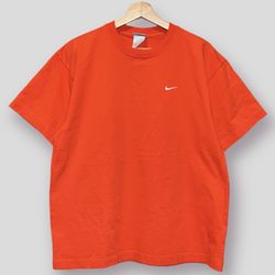 NIKE TEE SIZE MEDIUM 