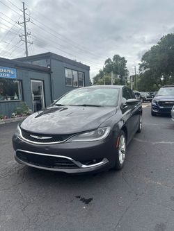 2015 Chrysler 200
