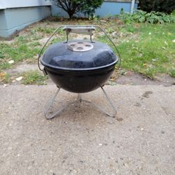 WEBER SMOKEY JOE 14" PORTABLE GRILL 