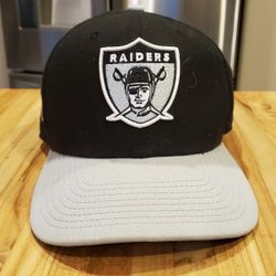 Raiders New Hat Vintage Logo