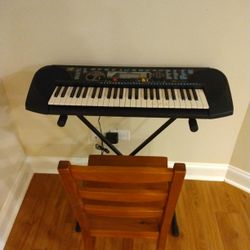 Yamaha W/ Stand 