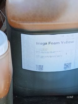 Blue Coral Mega Foam Red 2.5 Gallon