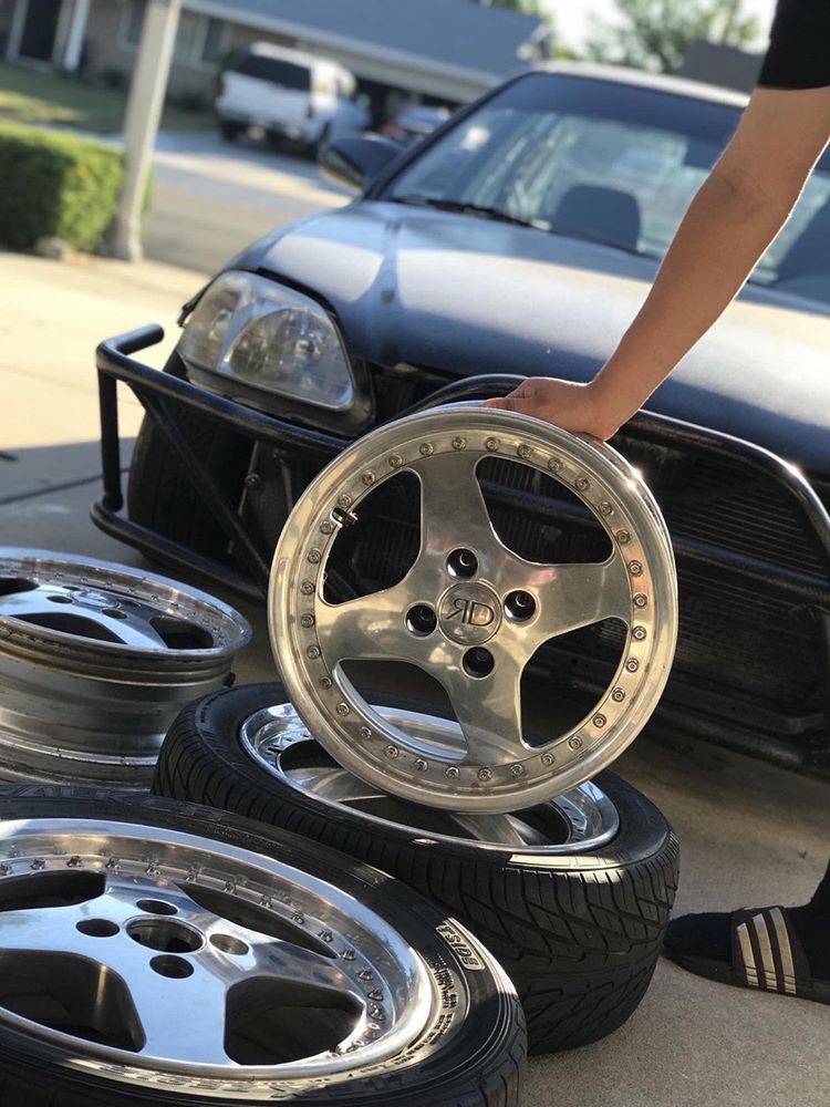 Racing Direction Quattro 4x100 15x6.5 (3 piece wheels) (can always rebuild)