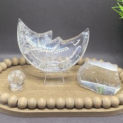 192g 4.3” Hand Carved Clear Quartz Moon, 123g Free Form 2.3”X1.4” & 18g 24mm Mini Sphere 
