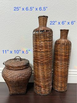 Woven rattan vase x 3 (size in photo)