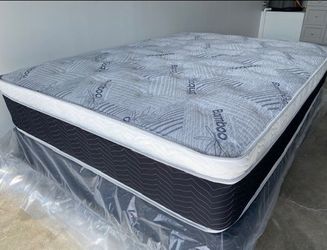 Full Euro Bamboo Pillow Top Mattress!•••